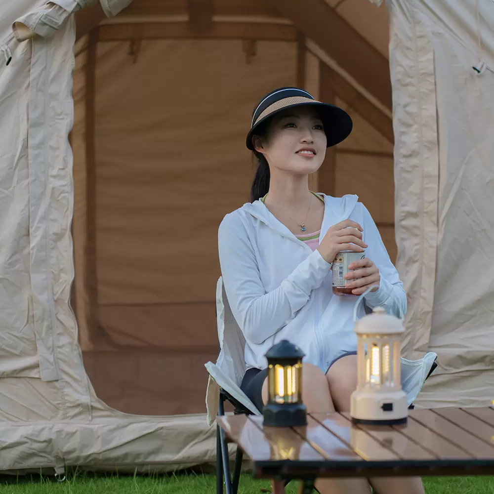 Lampe d'aventure tout-en-un : votre compagnon de plein air ultime