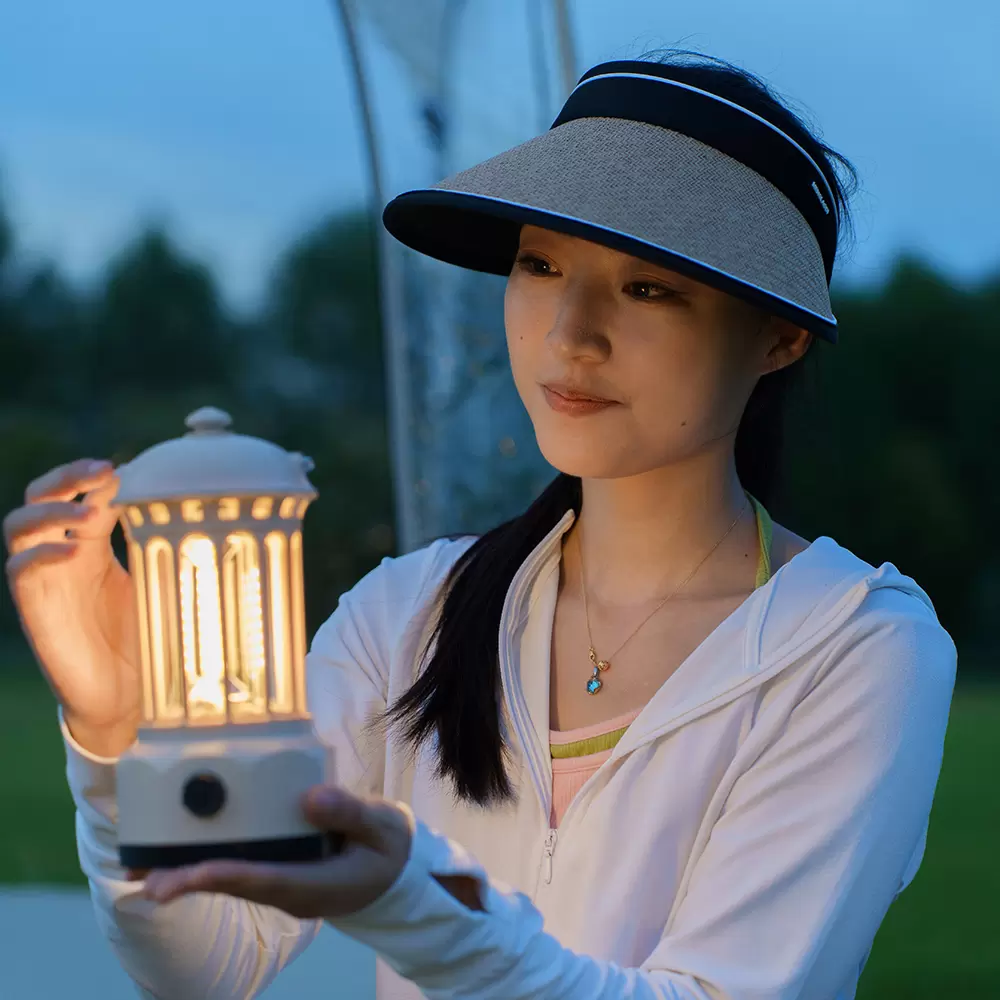 Lampe d'aventure tout-en-un : votre compagnon de plein air ultime