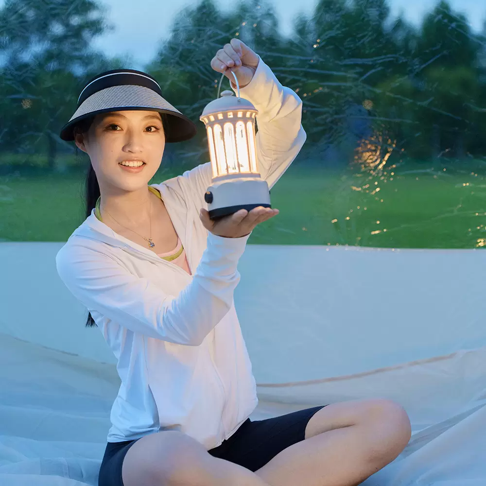 Lampe d'aventure tout-en-un : votre compagnon de plein air ultime